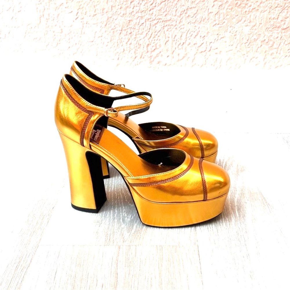 Jeffrey Campbell Gold Platform Heels - Picture 6 of 9